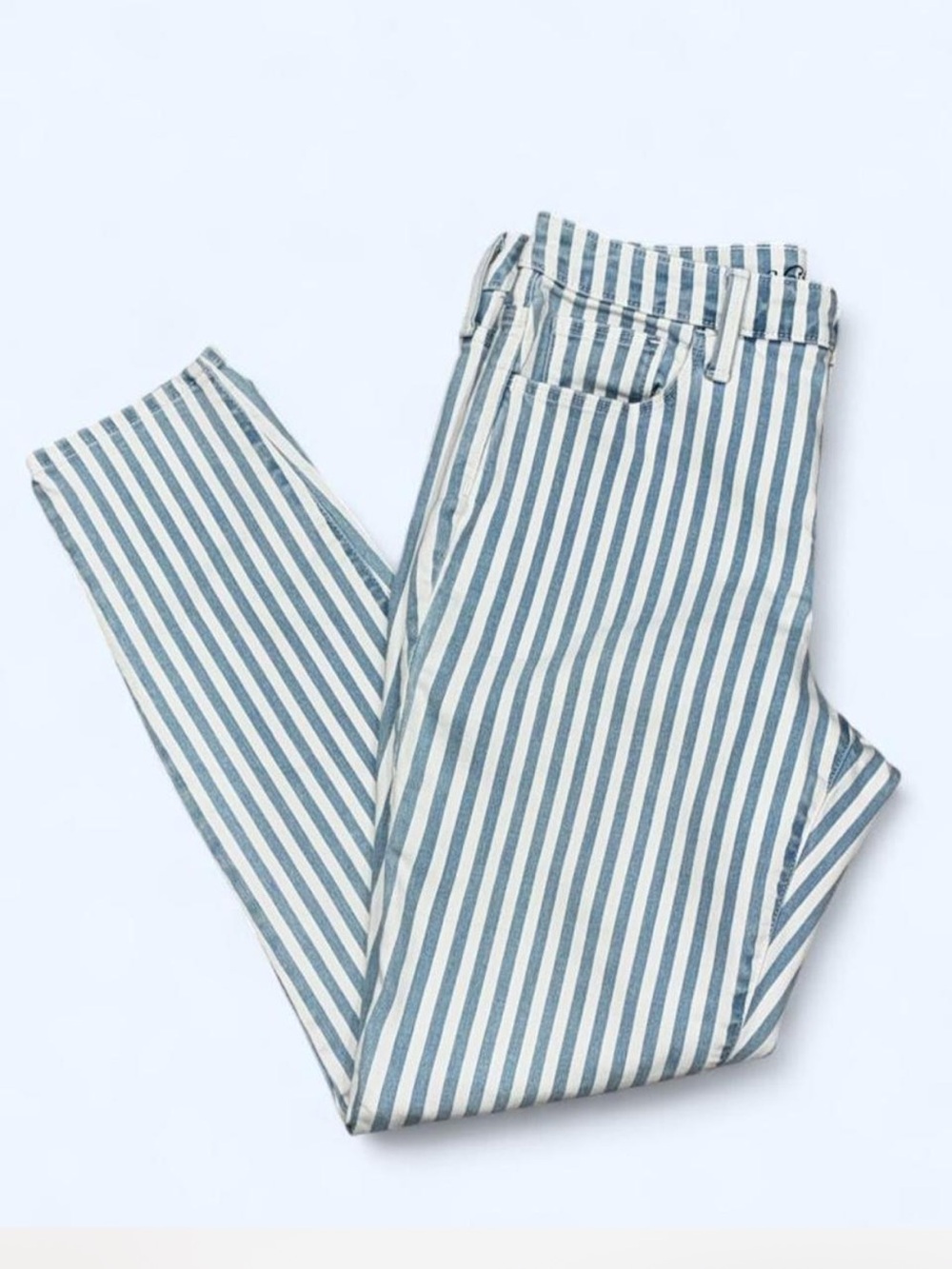 Universal Thread Women's Skinny Jeans in Blue and White Stripe